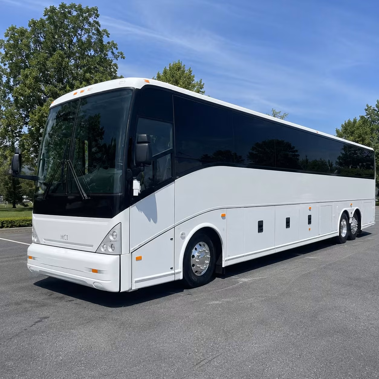 bus rental options for peoria trips