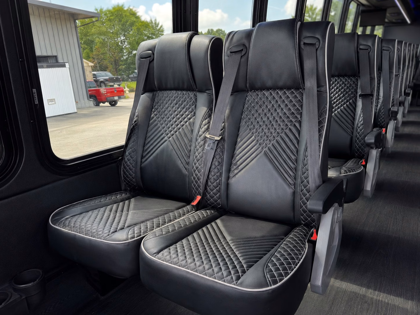 cactus league spring training bus rentals for peoria groups