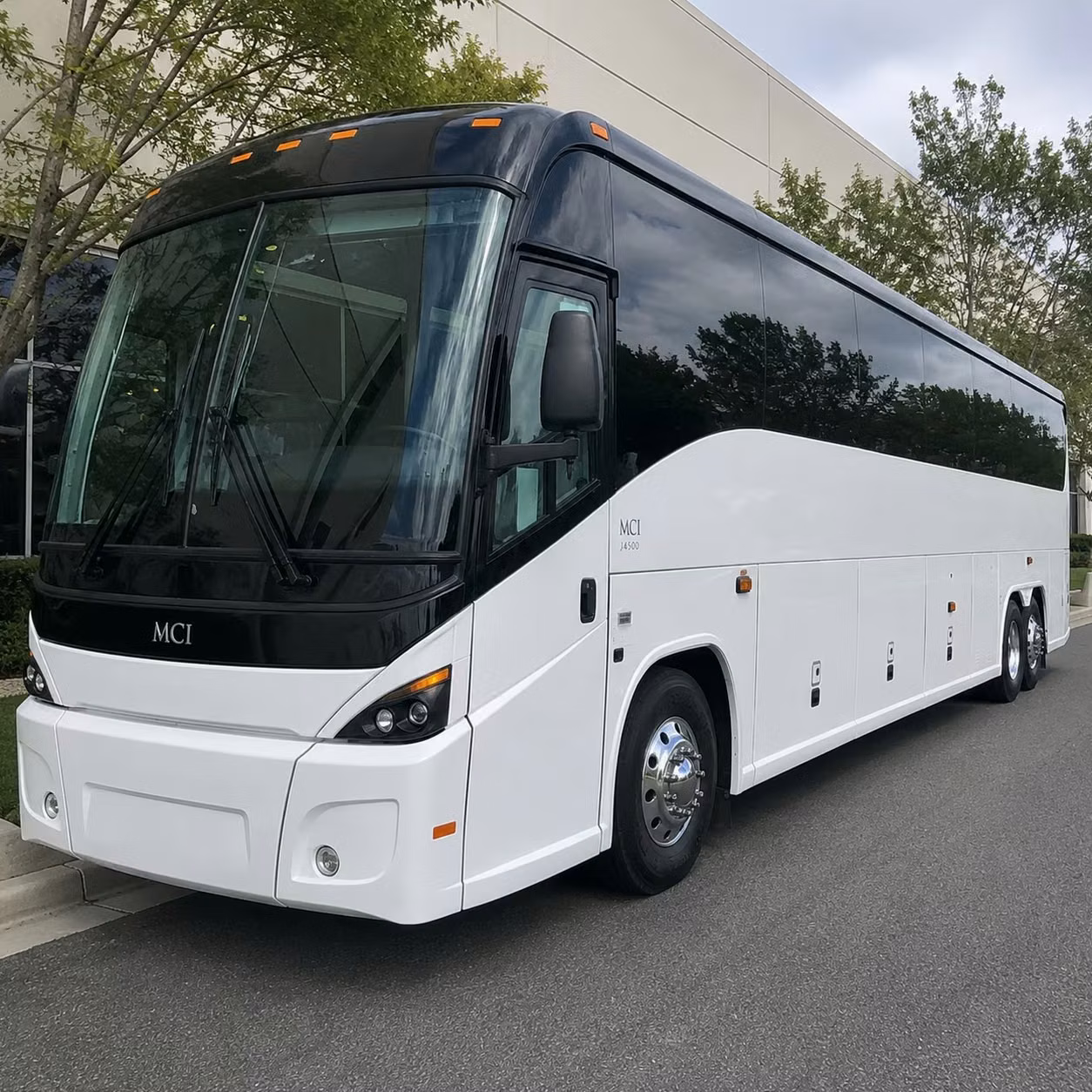 multi site employee shuttles connecting peoria to the broader phoenix metro
